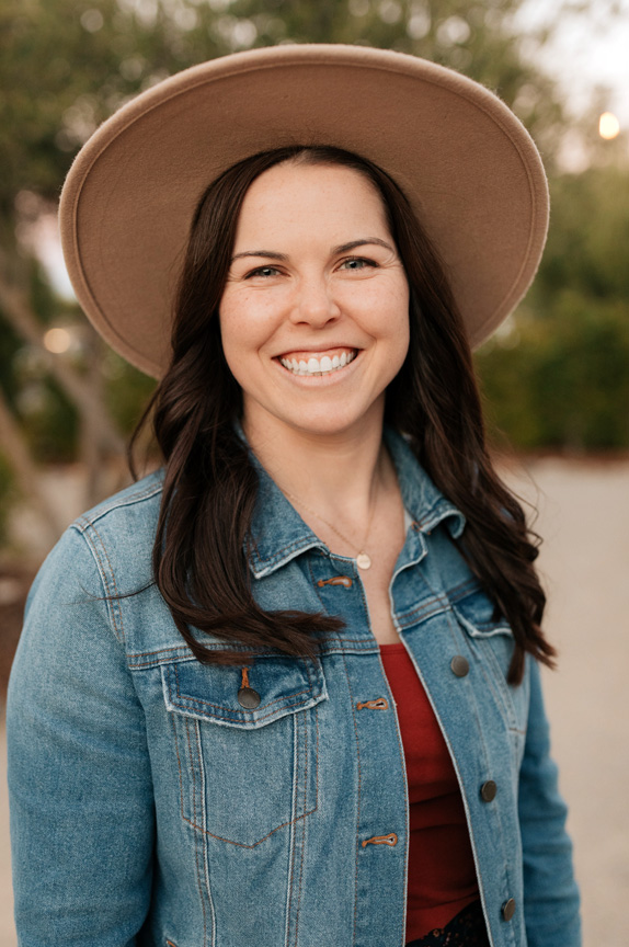 Laura - in hat and jean jacket